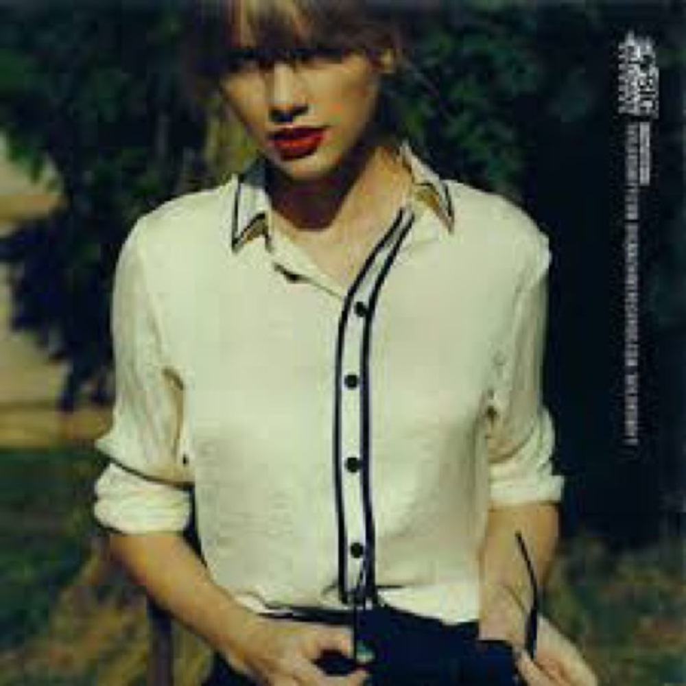 Taylor Swift lookalike Red Era Forever 21 Satin Button-Down Shirt Size S